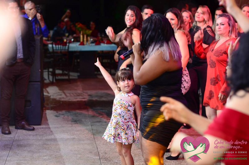 Jantar Show Cacoal Abraça o Cernic