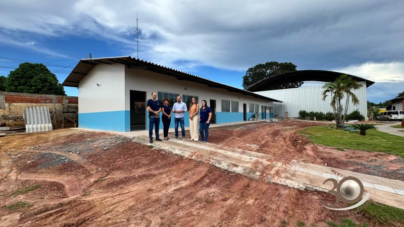 CERNIC RECEBEU A VISITA DO DEPUTADO CIRONE DEIRÓ (CONSTRUÇÃO DE 3 SALAS DE AULA)