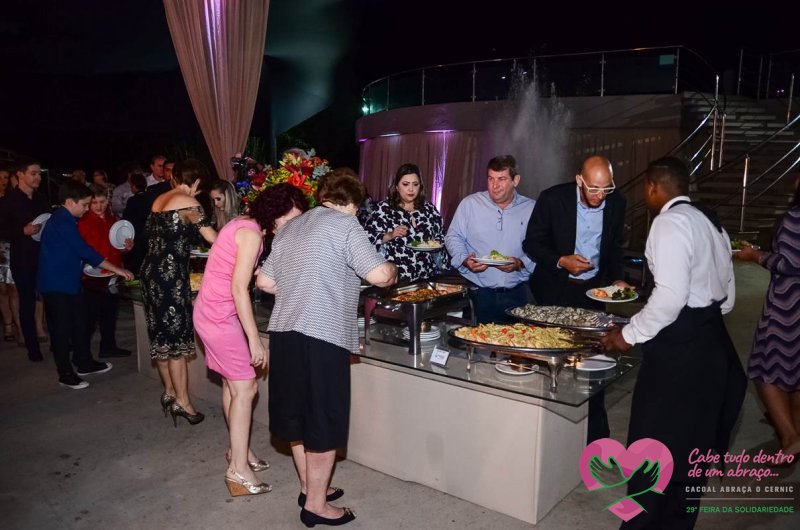 Jantar Show Cacoal Abraça o Cernic