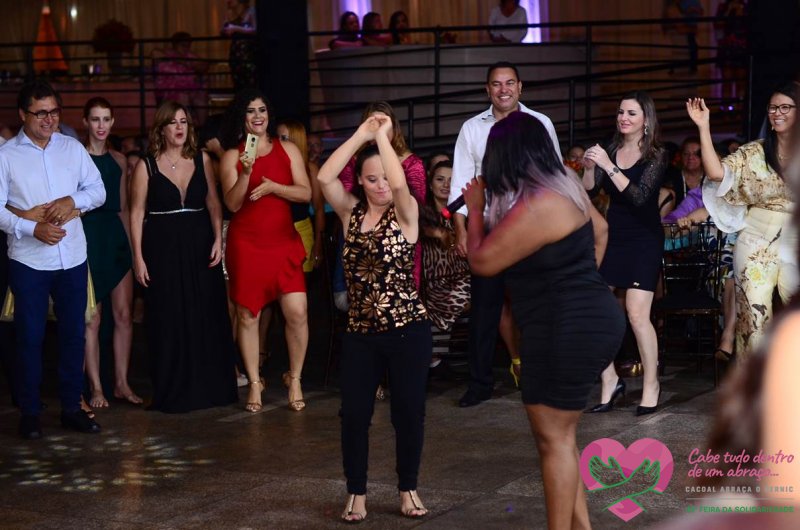 Jantar Show Cacoal Abraça o Cernic