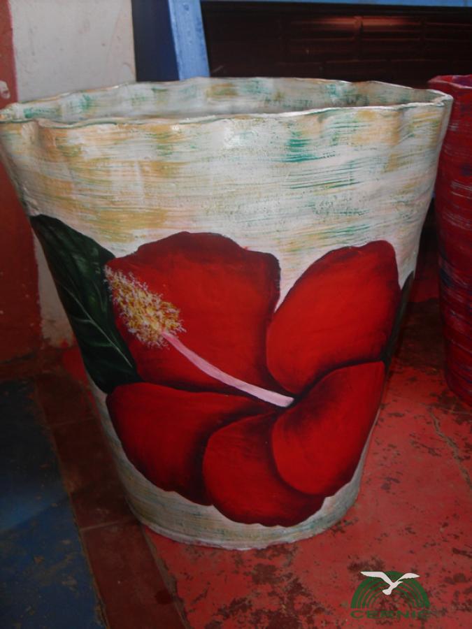 Exposição de artesanatos da 27ª Feira da Solidariedade