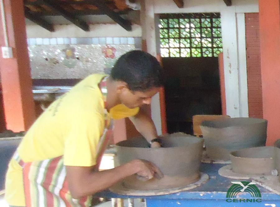 Exposição de artesanatos da 27ª Feira da Solidariedade