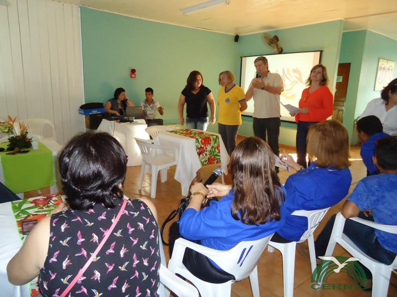 1º Encontro com os participantes das barracas da Feira da Solidariedade 2016